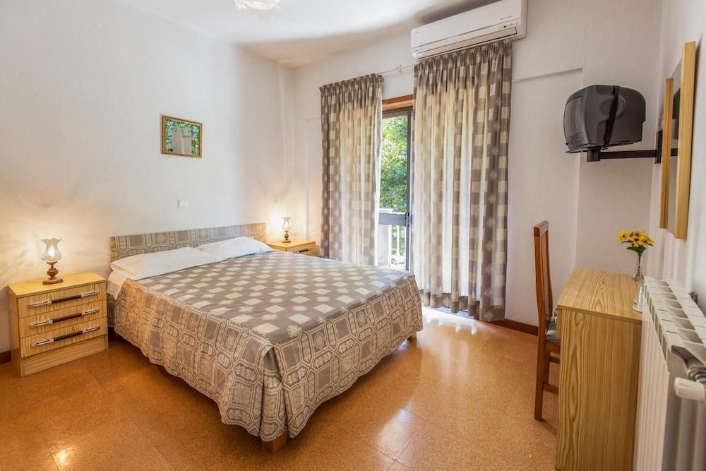 Albergue Pereira Guesthouse Fatima Exterior photo